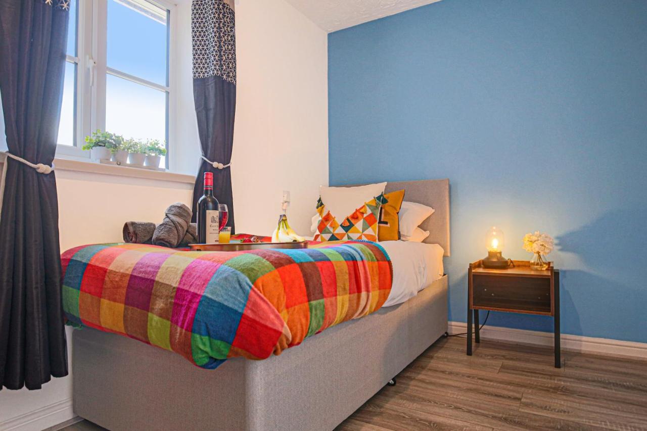 Delightful 2 Bed Apartment For Bicester Outlet Shopping By Platinum Key Properties Exterior foto